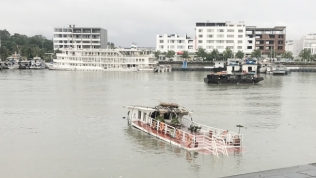 Chấm dứt hoạt động đối với tàu du lịch bị đắm trên vịnh Hạ Long