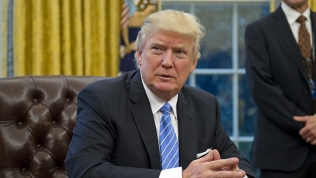Ông Trump cảnh báo Iran sẽ bị xóa sổ nếu xung đột với Mỹ