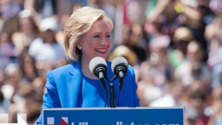 Bầu cử Mỹ: Những át chủ bài có giúp bà Clinton làm nên lịch sử?