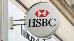 HSBC sẽ 'đóng băng' lương và tuyển dụng toàn cầu trong năm 2016