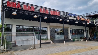 Vắng khách du lịch, loạt nhà hàng ven biển Đà Nẵng bỏ hoang tiêu điều
