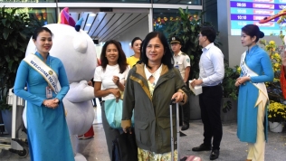 Ngày đầu năm mới, Đà Nẵng đón 125 chuyến bay xông đất
