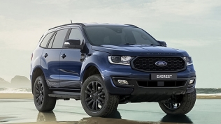 Ford Everest phiên bản Sport chính thức ra mắt