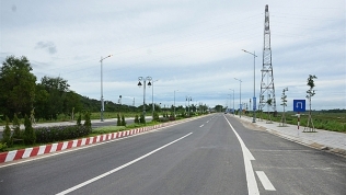 Quảng Ngãi chi 800 tỷ đồng triển khai dự án đường Dung Quất-Sa Huỳnh, giai đoạn IIa