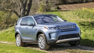 Nguy cơ gây cháy, Land Rover Discovery Sport và Evoque bị triệu hồi tại Mỹ