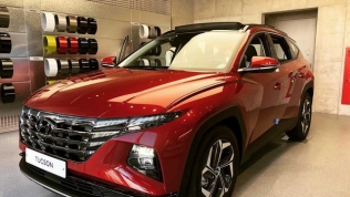 Cận cảnh Hyundai Tucson thế hệ mới tại đại lý