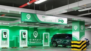 Bộ Tài chính nói gì về đề xuất ưu đãi thuế phí cho ô tô điện của Vingroup?