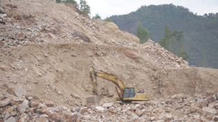 Khánh Hoà: Cơ quan công an yêu cầu cung cấp hồ sơ dự án 'bạt núi' làm khu nhà ở tại Nha Trang