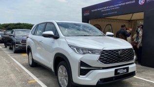 Toyota Innova 2023 giá từ 660 triệu đồng tại Indonesia, dự kiến về Việt Nam năm sau