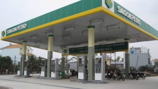Tạm dừng tước giấy phép kinh doanh đối với Saigon Petro và 4 doanh nghiệp xăng dầu
