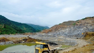 Khoáng sản Lào Cai: Nợ thuế hàng chục tỷ, tiếp tục dính án phạt về môi trường