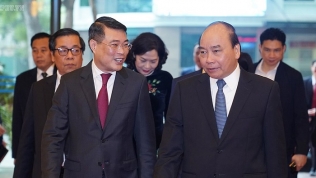 Thủ tướng Nguyễn Xuân Phúc khen Thống đốc ổn định tỷ giá và tăng dự trữ ngoại hối
