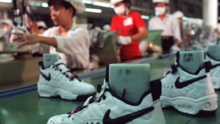 Đóng cửa nhà máy ở Việt Nam, Nike có nguy cơ hết sạch giày