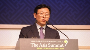 Chủ tịch Lotte hưởng lương cao nhất Hàn Quốc và nỗi đau 'nội chiến gia tộc'