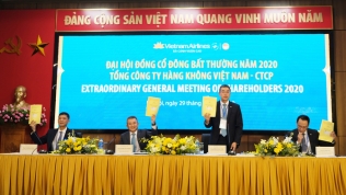 Vietnam Airlines ước tính lỗ 12.000 tỷ, ít hơn 2.400 tỷ so với kế hoạch