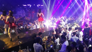 Hà Nội yêu cầu đóng cửa karaoke, vũ trường, quán bar từ ngày 1/2