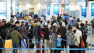 Bộ GTVT: 'Tuyệt đối không có việc đóng cửa sân bay Nội Bài'