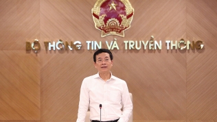 Bộ trưởng Nguyễn Mạnh Hùng gợi mở những không gian mới để Mobifone phát triển