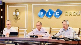 'Xôn xao' bức ảnh ông Dương Công Minh ngồi ở trụ sở FLC