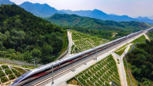 Đường sắt tốc độ cao Bắc - Nam: Chính phủ gợi ý cơ chế 'đặc biệt cả gói'
