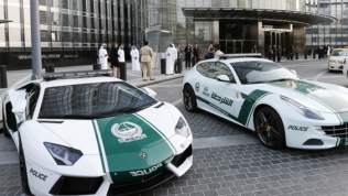 Những điều không phải ai cũng biết về dàn xe cảnh sát Dubai