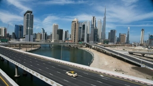 Kinh tế Dubai nguy cơ lao dốc theo giá dầu