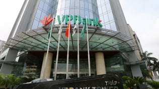 Ngân hàng tuần qua: VPBank bán 49% vốn FE Credit, bầu Thụy ngồi ghế nóng HĐQT LienVietPostBank