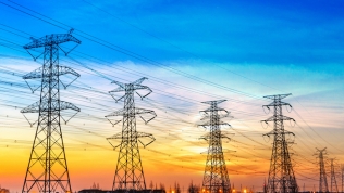 Ngành điện 2024: Cơ hội lớn cho doanh nghiệp nhiệt điện và xây lắp điện