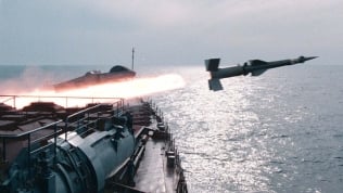 Bốn tàu chiến Hạm đội Biển Đen Nga khai hỏa sát sườn Syria