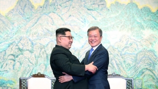 Đề cử Nobel Hòa bình cho ông Kim Jong-un và Moon Jae-in?