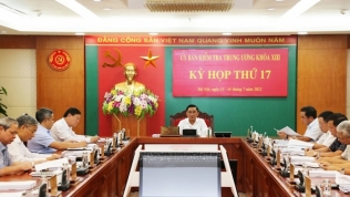 Phú Yên: Chủ tịch UBND tỉnh Trần Hữu Thế bị cảnh cáo, một loạt cán bộ bị khai trừ Đảng