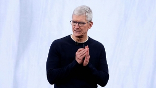 Apple trả 14,8 triệu USD cho Tim Cook năm 2020