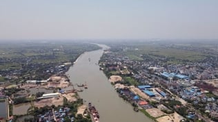 Nam Định: Cầu qua sông Đào 1.200 tỷ, khởi công 1 năm vẫn chưa xong GPMB