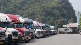 Trung Quốc thay đổi chính sách, xuất hàng qua các cửa khẩu ở Lạng Sơn tăng 300%