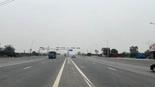 Cận cảnh tuyến đường 14.000 tỷ có 14 làn xe, rộng hơn cao tốc ở Hưng Yên
