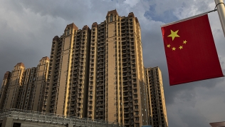 Khủng hoảng bất động sản trầm trọng, chính quyền Trung Quốc mua nhà ‘giải cứu’