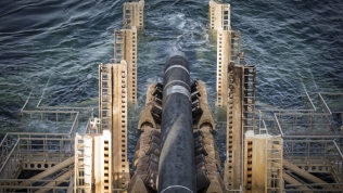 Mặc chính phủ trừng phạt Nga, E.ON của Đức từ chối ngừng đường ống Nord Stream 1