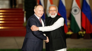 Phương Tây ‘xa lánh’ dầu Nga, Ấn Độ trở thành khách hàng tiềm năng