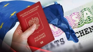Bất chấp phản đối, EU dự kiến đình chỉ cấp thị thực cho công dân Nga