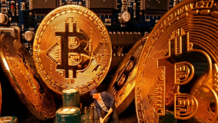 Bitcoin vượt mốc 35.000 USD, thị trường tiền điện tử tăng vọt