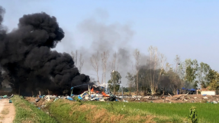 Nổ nhà máy pháo hoa ở Thái Lan, hơn 20 người thiệt mạng
