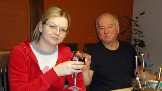 Vụ đầu độc cựu điệp viên: Anh công bố tên các nghi phạm người Nga