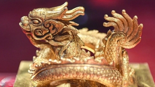 Bỏ 153 tỷ đồng mua ấn vàng, đại gia Bắc Ninh có được bán không?