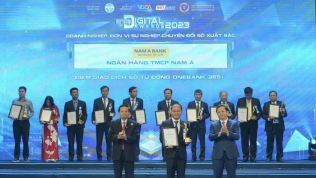 Điểm giao dịch số tự động của Nam A Bank nhận giải thưởng 'Chuyển đổi số Việt Nam 2023'
