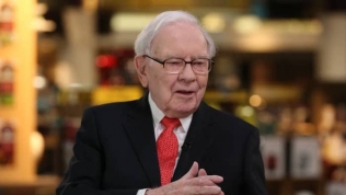 Bước sang tuổi 93, ‘sói già phố Wall’ Warren Buffett đúc kết kinh nghiệm xương máu cho giới đầu tư