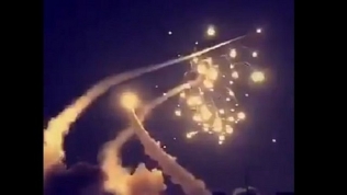 Mãn nhãn màn đánh chặn 7 tên lửa suýt hủy diệt thủ đô Arab Saudi