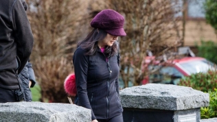 'Công chúa' Huawei vẫn mua sắm, đi nhà hàng dù bị giam lỏng ở Canada