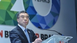 Chủ tịch Huawei tuyên bố cứng rắn với những nước ‘hùa theo Mỹ’