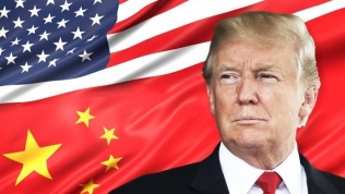 Cách chúc mừng Quốc khánh Trung Quốc có ‘1-0-2’ của ông Trump
