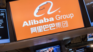 Vừa lên sàn Hong Kong, cổ phiếu Alibaba tăng gần 8%